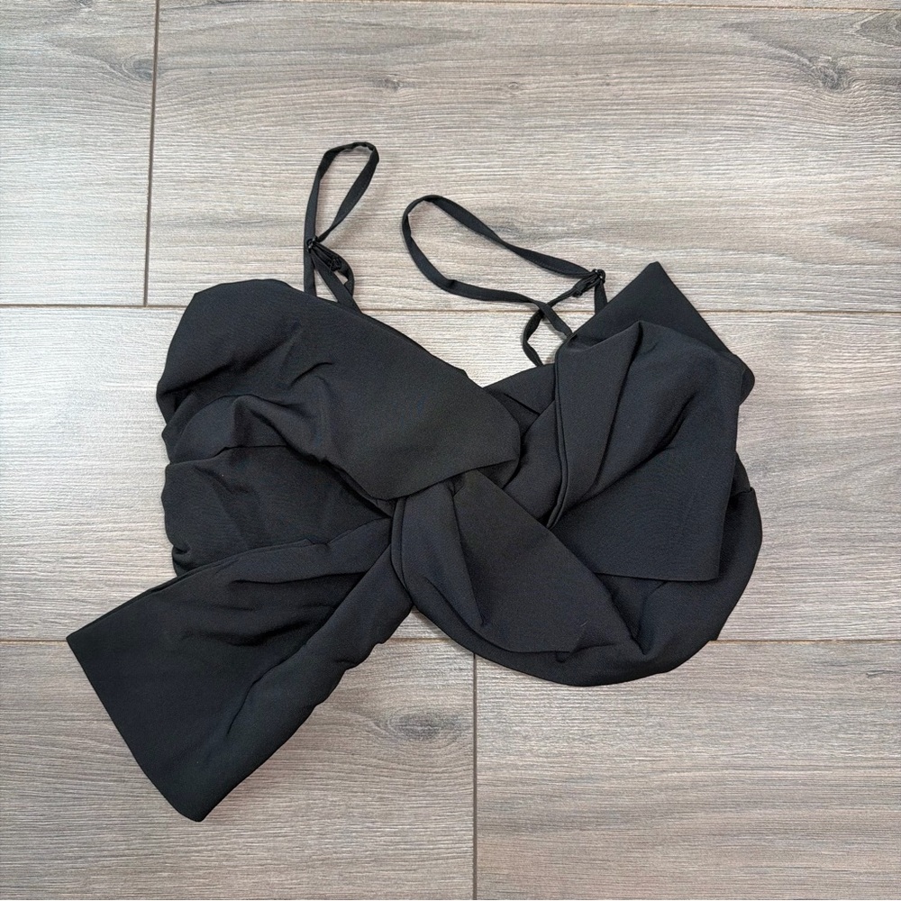 Black Twist-Front Crop Top